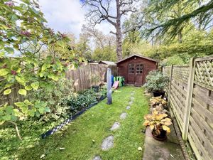 Photo 11- click for photo gallery